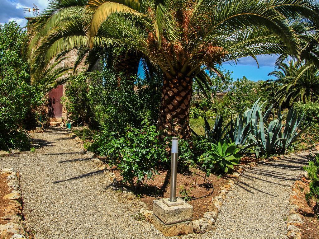 Finca Hotel Rural Predio Son Serra Кан-Пікафорт Екстер'єр фото